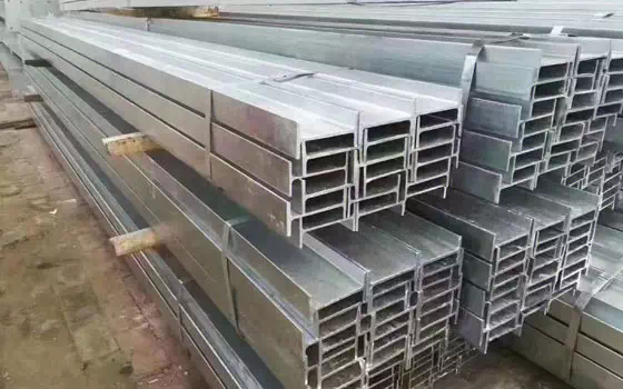 How many kinds of steel are there？