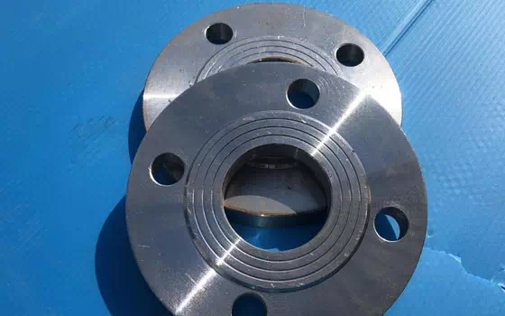 304 stainless steel flanges are the same as flanges of other materials, and there are 13 common types.