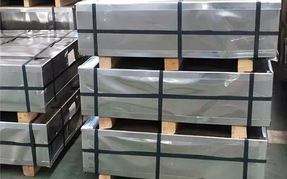 Corrosion resistant corrugated galvanized roofing board